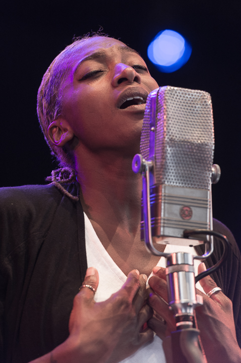 ALA.NI @ Gent Jazz 2016, picture 3, photographed by Jan van Hecke - FrontView Magazine