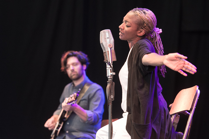 ALA.NI @ Gent Jazz 2016, picture 8, photographed by Jan van Hecke - FrontView Magazine