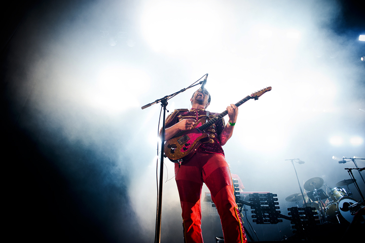 Deluxe @ Dour Festival 2016, picture 6, photographed by Magali Decamps - FrontView Magazine