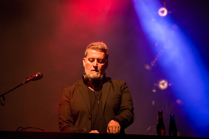 Barbara Dex & Buscemi @ Gentse Feesten Sint Baafsplein, picture 6, photographed by Dieter  Boone - FrontView Magazine