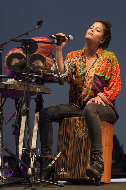 Ibeyi @ Gent Jazz 2016, foto 6, foto's door Jan van Hecke - FrontView Magazine