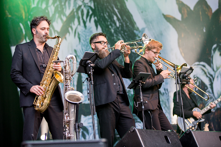 Lady Linn & Her Magnificent Seven @ Beleuvenissen 2016, picture 13, photographed by Kurt Jacobs - FrontView Magazine