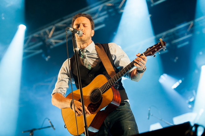 Radio Guga @ Gentse Feesten - Sint Baafsplein, picture 2, photographed by Dimitri Vanlommel - FrontView Magazine