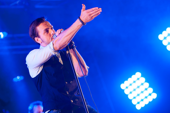Radio Guga @ Gentse Feesten - Sint Baafsplein, picture 6, photographed by Dimitri Vanlommel - FrontView Magazine