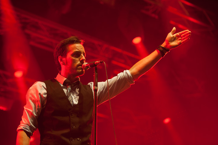 Radio Guga @ Gentse Feesten - Sint Baafsplein, picture 12, photographed by Dimitri Vanlommel - FrontView Magazine