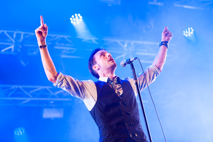 Radio Guga @ Gentse Feesten - Sint Baafsplein, picture 24, photographed by Dimitri Vanlommel - FrontView Magazine