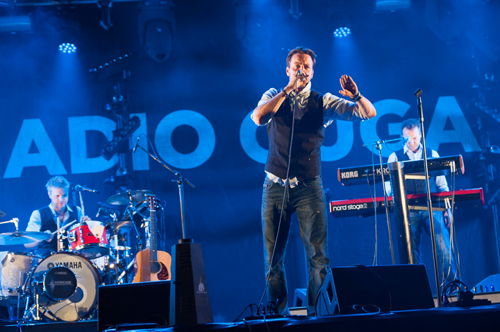 Radio Guga @ Gentse Feesten - Sint Baafsplein, picture 32, photographed by Dimitri Vanlommel - FrontView Magazine