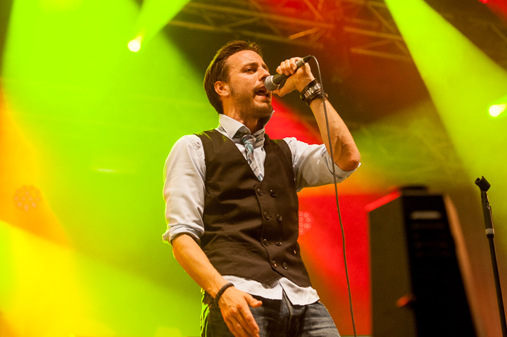 Radio Guga @ Gentse Feesten - Sint Baafsplein, picture 39, photographed by Dimitri Vanlommel - FrontView Magazine
