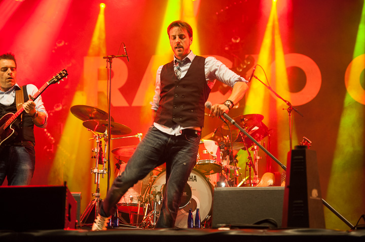 Radio Guga @ Gentse Feesten - Sint Baafsplein, picture 49, photographed by Dimitri Vanlommel - FrontView Magazine