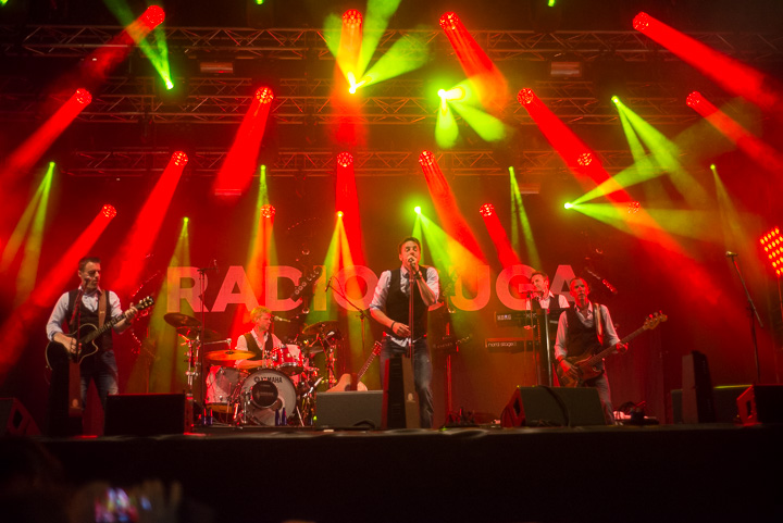 Radio Guga @ Gentse Feesten - Sint Baafsplein, picture 67, photographed by Dimitri Vanlommel - FrontView Magazine
