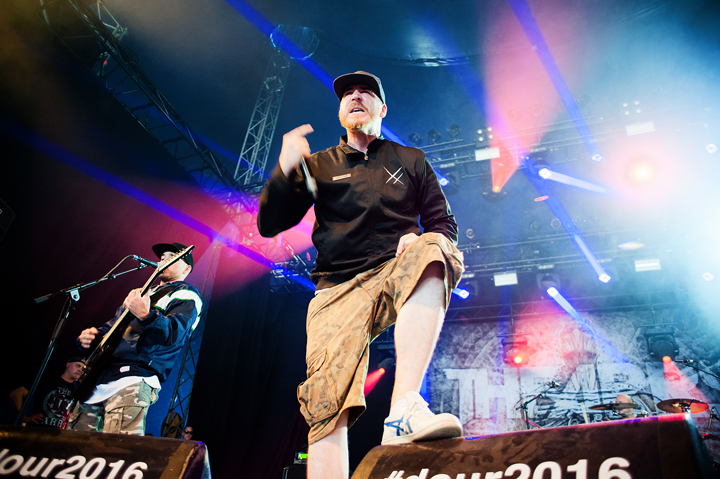 The Arrs @ Dour Festival 2016, picture 4, photographed by Magali Decamps - FrontView Magazine