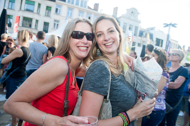 Vlaanderen zingt @ Gentse Feesten - Sint Baafsplein, picture 28, photographed by Dimitri Vanlommel - FrontView Magazine