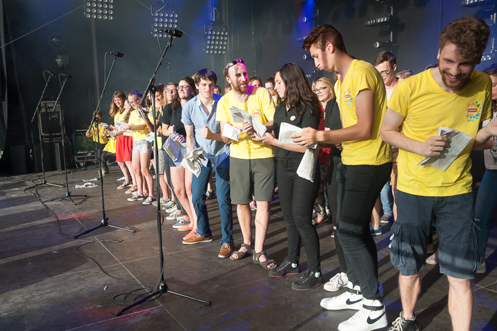 Vlaanderen zingt @ Gentse Feesten - Sint Baafsplein, picture 46, photographed by Dimitri Vanlommel - FrontView Magazine