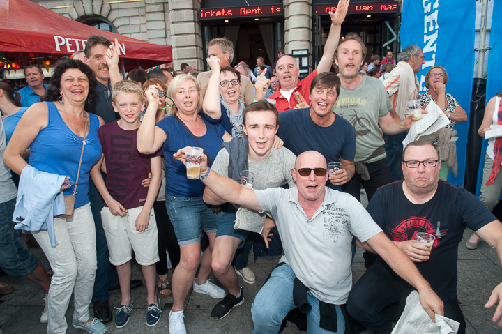 Vlaanderen zingt @ Gentse Feesten - Sint Baafsplein, picture 53, photographed by Dimitri Vanlommel - FrontView Magazine