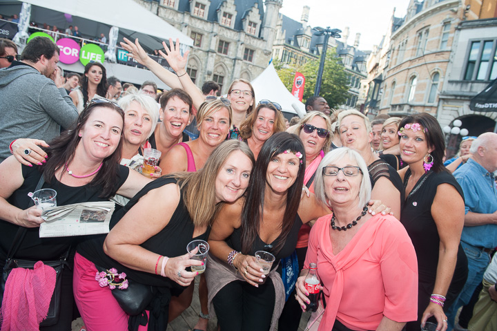 Vlaanderen zingt @ Gentse Feesten - Sint Baafsplein, picture 56, photographed by Dimitri Vanlommel - FrontView Magazine