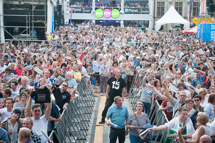 Vlaanderen zingt @ Gentse Feesten - Sint Baafsplein, picture 86, photographed by Dimitri Vanlommel - FrontView Magazine