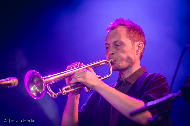 Carate Urio Orchestra @ Gent Jazz 2016, picture 5, photographed by Jan van Hecke - FrontView Magazine