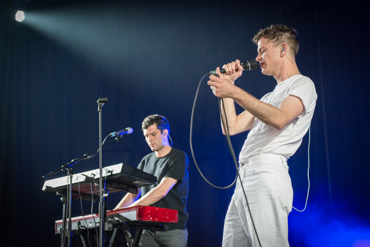Perfume Genius @ Gent Jazz 2016, picture 9, photographed by Jan van Hecke - FrontView Magazine