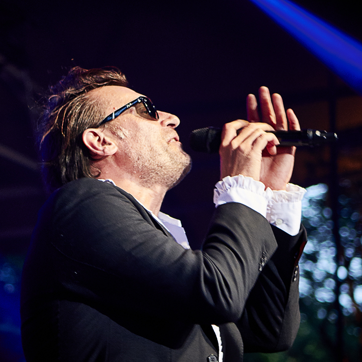 Daan @ Openluchttheater Rivierenhof, picture 3, photographed by Frederik Strobbe - FrontView Magazine