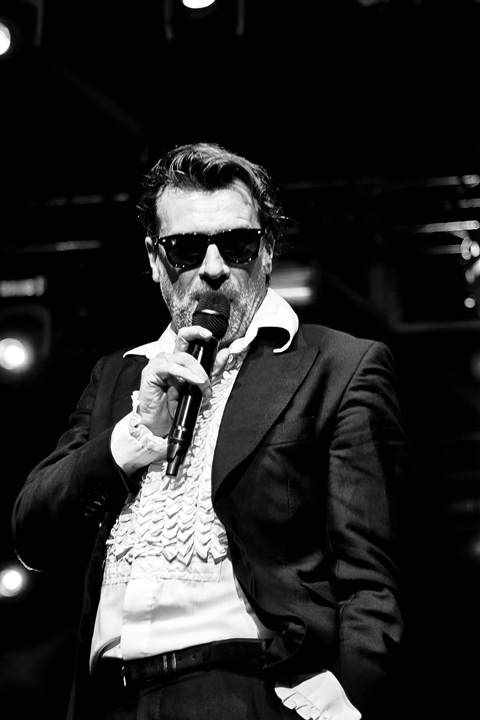 Daan @ Openluchttheater Rivierenhof, picture 6, photographed by Frederik Strobbe - FrontView Magazine
