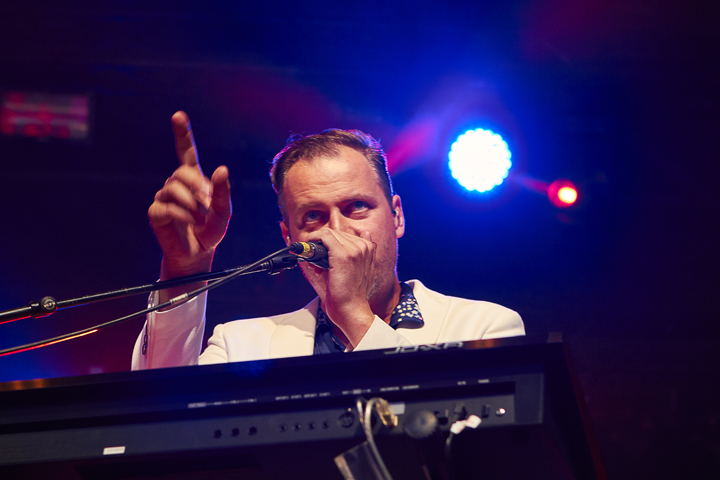Daan @ Openluchttheater Rivierenhof, picture 17, photographed by Frederik Strobbe - FrontView Magazine