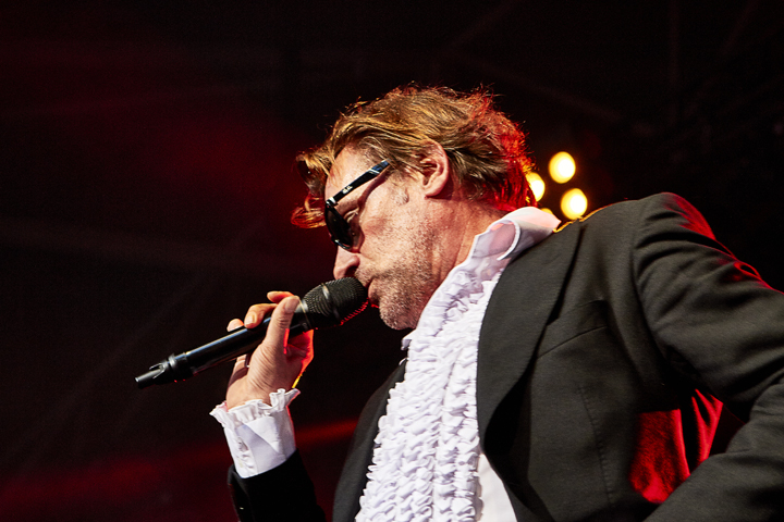 Daan @ Openluchttheater Rivierenhof, picture 18, photographed by Frederik Strobbe - FrontView Magazine
