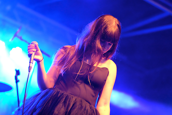 Lady Linn And Her Magnificent Seven @ Engie Parkies Kapellen, picture 2, photographed by James Van Roosbroeck - FrontView Magazine