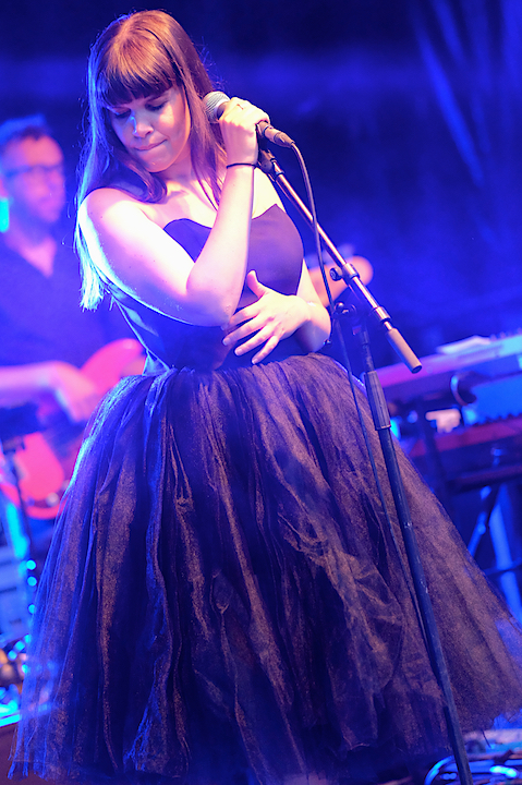 Lady Linn And Her Magnificent Seven @ Engie Parkies Kapellen, picture 20, photographed by James Van Roosbroeck - FrontView Magazine