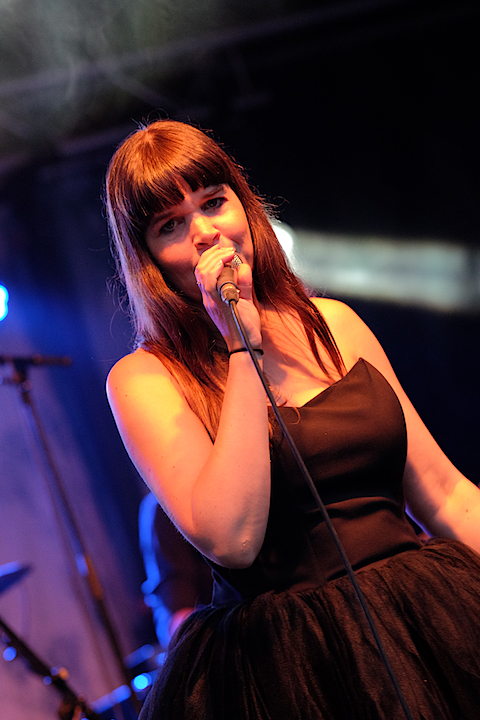 Lady Linn And Her Magnificent Seven @ Engie Parkies Kapellen, picture 23, photographed by James Van Roosbroeck - FrontView Magazine