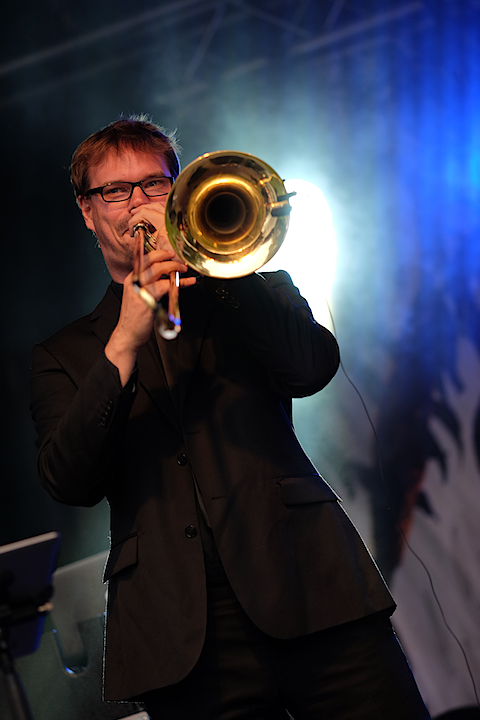 Lady Linn And Her Magnificent Seven @ Engie Parkies Kapellen, picture 55, photographed by James Van Roosbroeck - FrontView Magazine