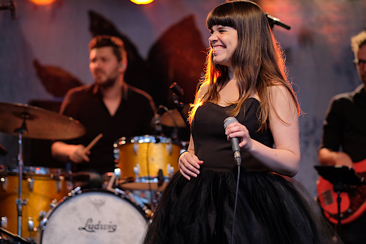 Lady Linn And Her Magnificent Seven @ Engie Parkies Kapellen, picture 60, photographed by James Van Roosbroeck - FrontView Magazine