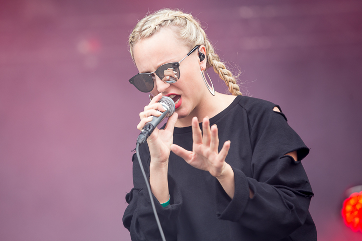 Billie @ Suikerrock 2016, foto 4, foto's door Dorien Goetschalckx - FrontView Magazine
