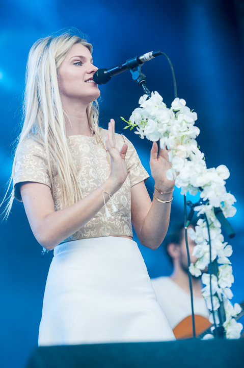 Emma Bale @ Suikerrock 2016, picture 8, photographed by Dimitri Vanlommel - FrontView Magazine