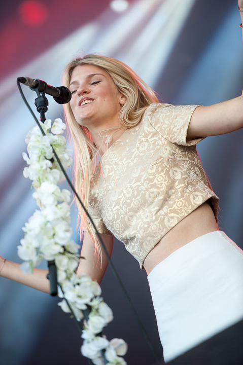 Emma Bale @ Suikerrock 2016, picture 17, photographed by Dimitri Vanlommel - FrontView Magazine