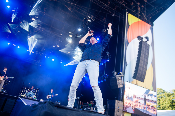 Stan Van Samang @ Suikerrock 2016, picture 45, photographed by Dimitri Vanlommel - FrontView Magazine