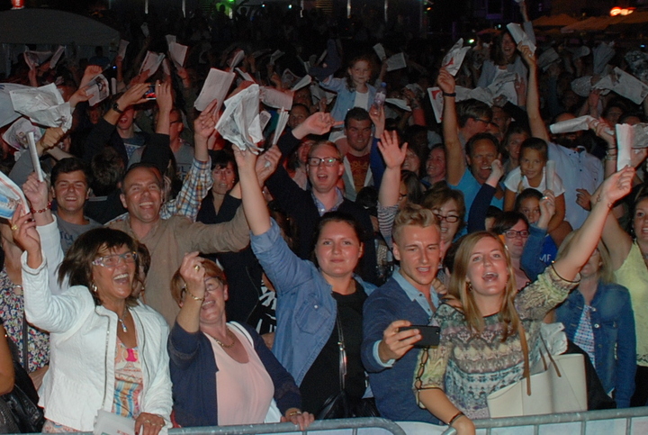 Vlaanderen Zingt @ Deinze, picture 35, photographed by Peter Minnebo - FrontView Magazine