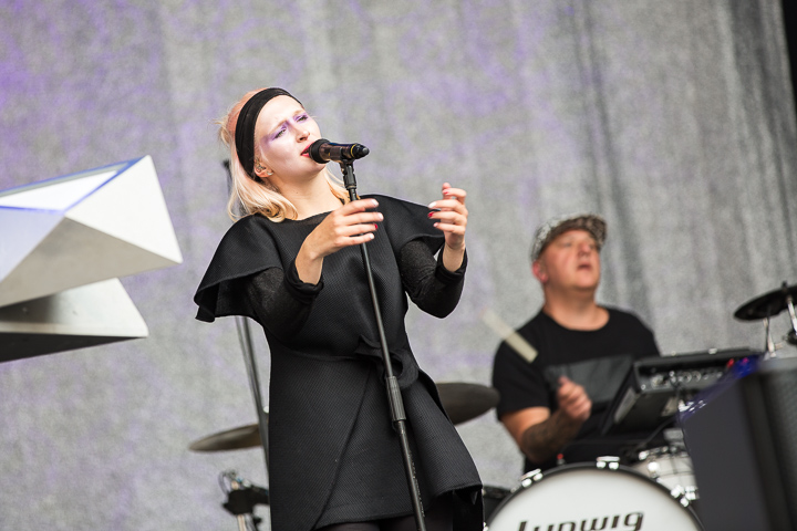 Alice on The Roof @ Het Groot Verlof, picture 9, photographed by Kurt Jacobs - FrontView Magazine