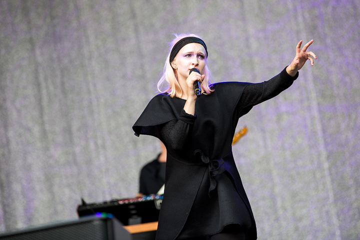 Alice on The Roof @ Het Groot Verlof, picture 15, photographed by Kurt Jacobs - FrontView Magazine