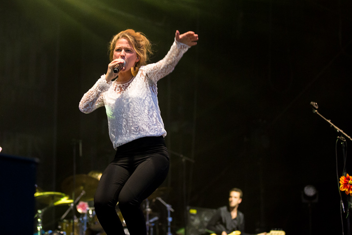 Selah Sue @ Het Groot Verlof, picture 7, photographed by Kurt Jacobs - FrontView Magazine