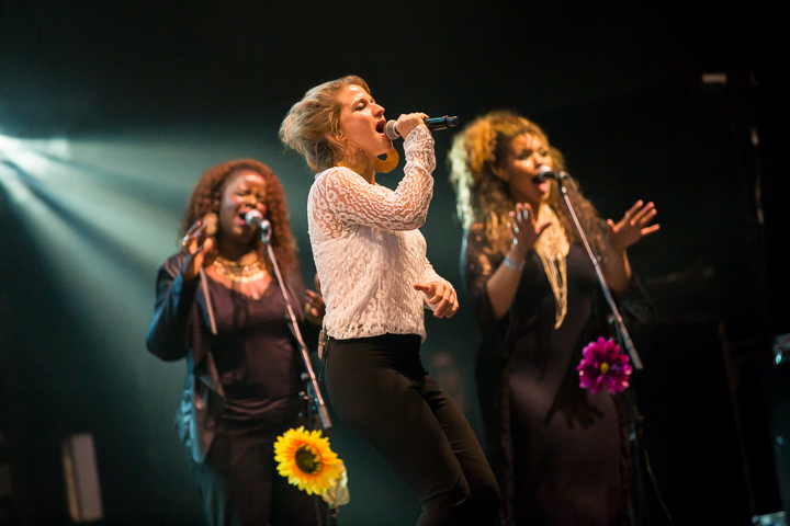 Selah Sue @ Het Groot Verlof, picture 22, photographed by Kurt Jacobs - FrontView Magazine