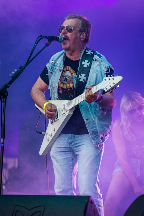 The Clement Peerens Explosition @ Linkerwoofer, picture 17, photographed by Erwin Evrard - FrontView Magazine