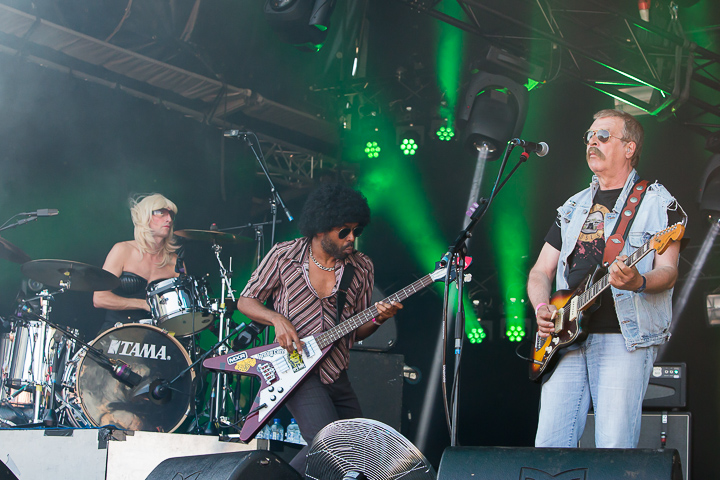 Cpex @ Linkerwoofer zaterdag, picture 5, photographed by Marc Verdonck - FrontView Magazine