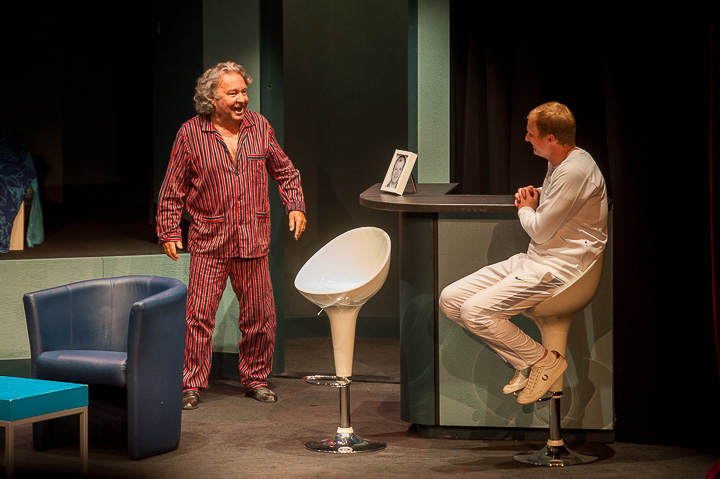 Mijne gebuur heeft het zuur @ Echt Antwaarps Teater, foto 36, foto's door Goele Bormans - FrontView Magazine