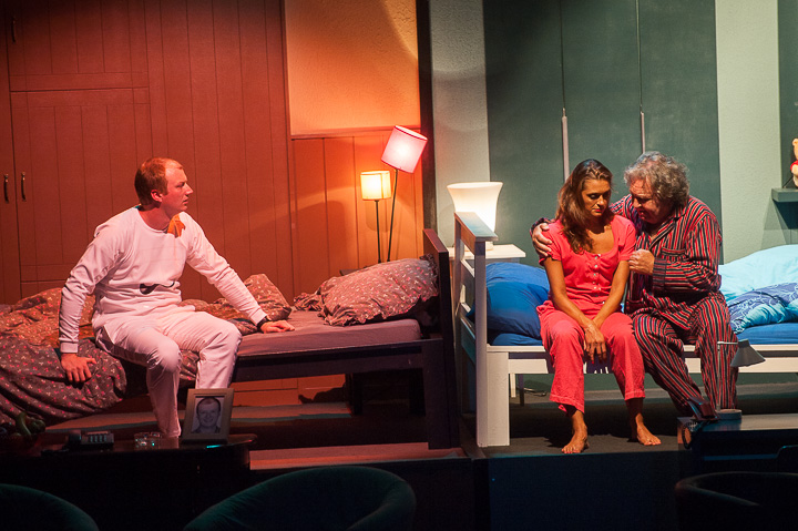 Mijne gebuur heeft het zuur @ Echt Antwaarps Teater, foto 77, foto's door Goele Bormans - FrontView Magazine
