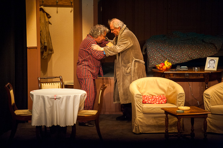 Mijne gebuur heeft het zuur @ Echt Antwaarps Teater, foto 79, foto's door Goele Bormans - FrontView Magazine