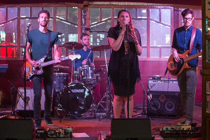 Sfeer @ Linkerwoofer zaterdag, picture 21, photographed by Marc Verdonck - FrontView Magazine