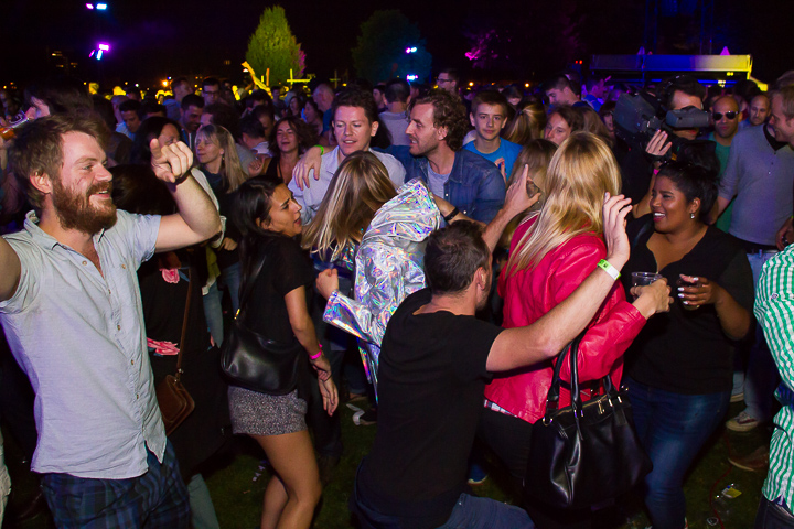 Sfeer @ Linkerwoofer zaterdag, picture 29, photographed by Marc Verdonck - FrontView Magazine