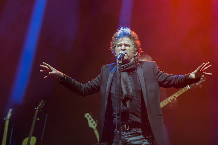 HF THIÉFAINE Brussel summer festival, picture 9, photographed by Tom  Lammens - FrontView Magazine