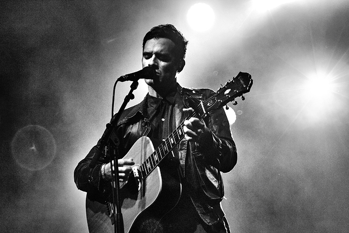 Gabriel Rios @ Openluchttheater Rivierenhof, picture 11, photographed by Frederik Strobbe - FrontView Magazine