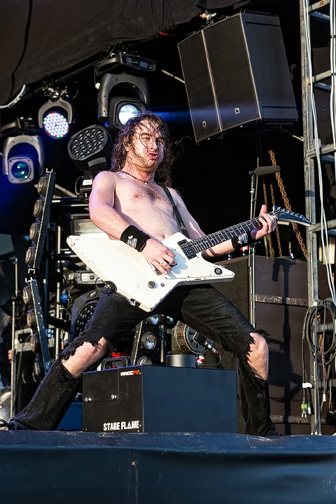 Airbourne @ Alcatraz Metal Fest 2016, foto 35, foto's door Edwin Houdevelt - FrontView Magazine